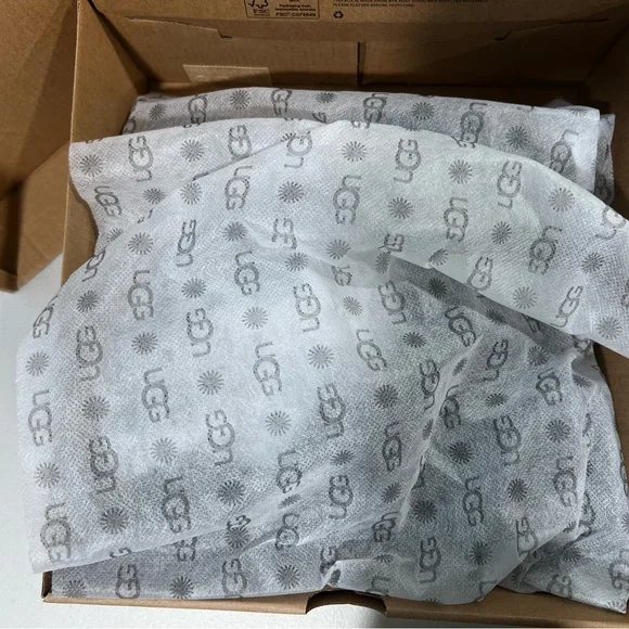 UGG Black Rain & Snow Boots with Elastic Panels - Picture 6 of 8